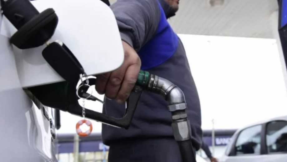 Tras el aumento anunciado en combustibles, así quedaron los precios en Neuquén y Bariloche